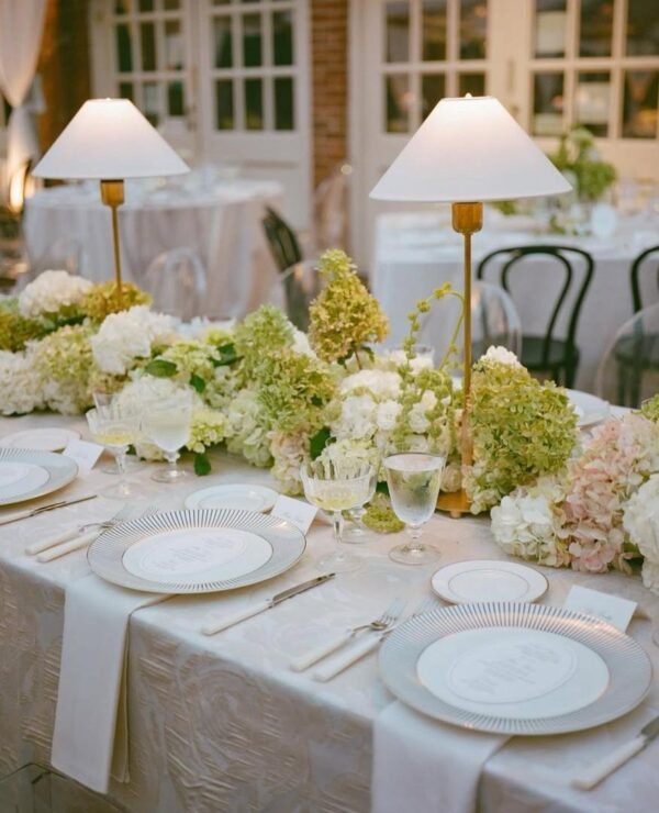 Gold Table Lamp Linen - Image 2